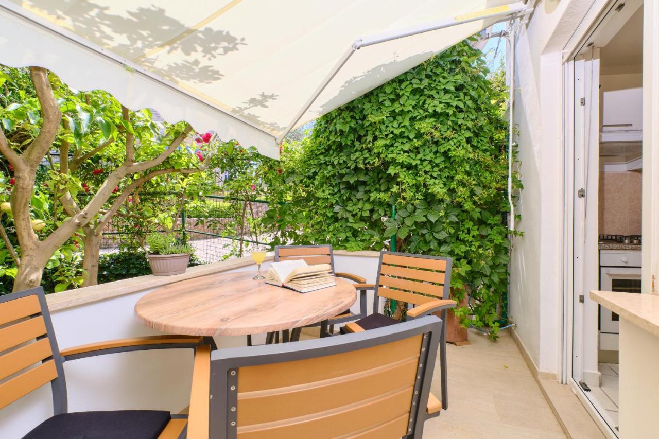 Apartments Antares Mali Lošinj Екстериор снимка
