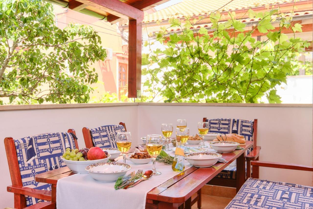 Apartments Antares Mali Lošinj Екстериор снимка