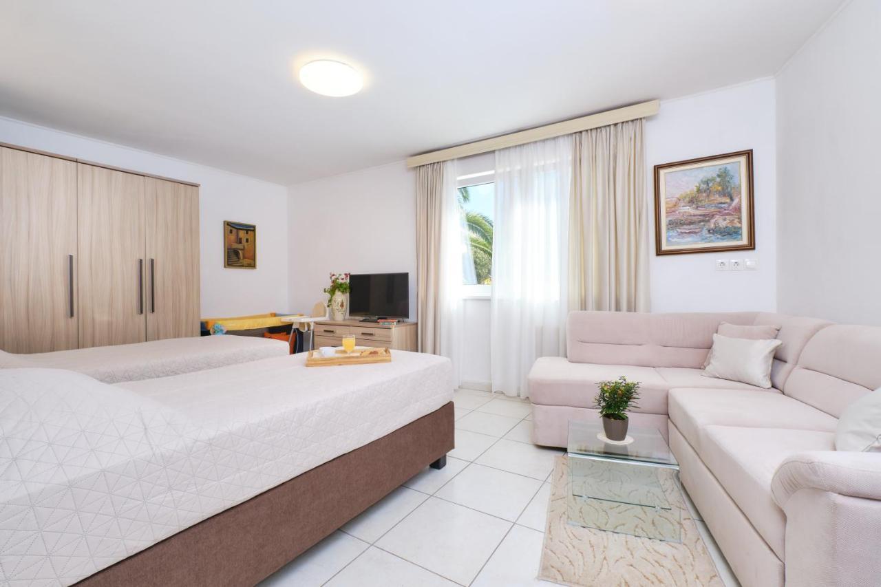 Apartments Antares Mali Lošinj Екстериор снимка